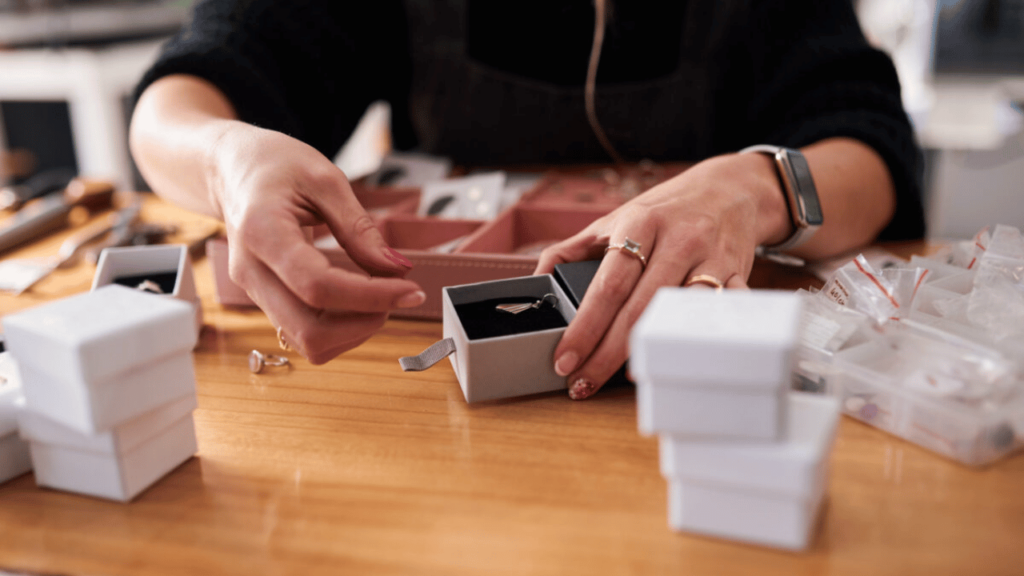 Pushing the Boundaries of Jewelry Packaging with Unique Materials and Technologies